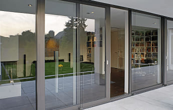 Теплое остекление террасы